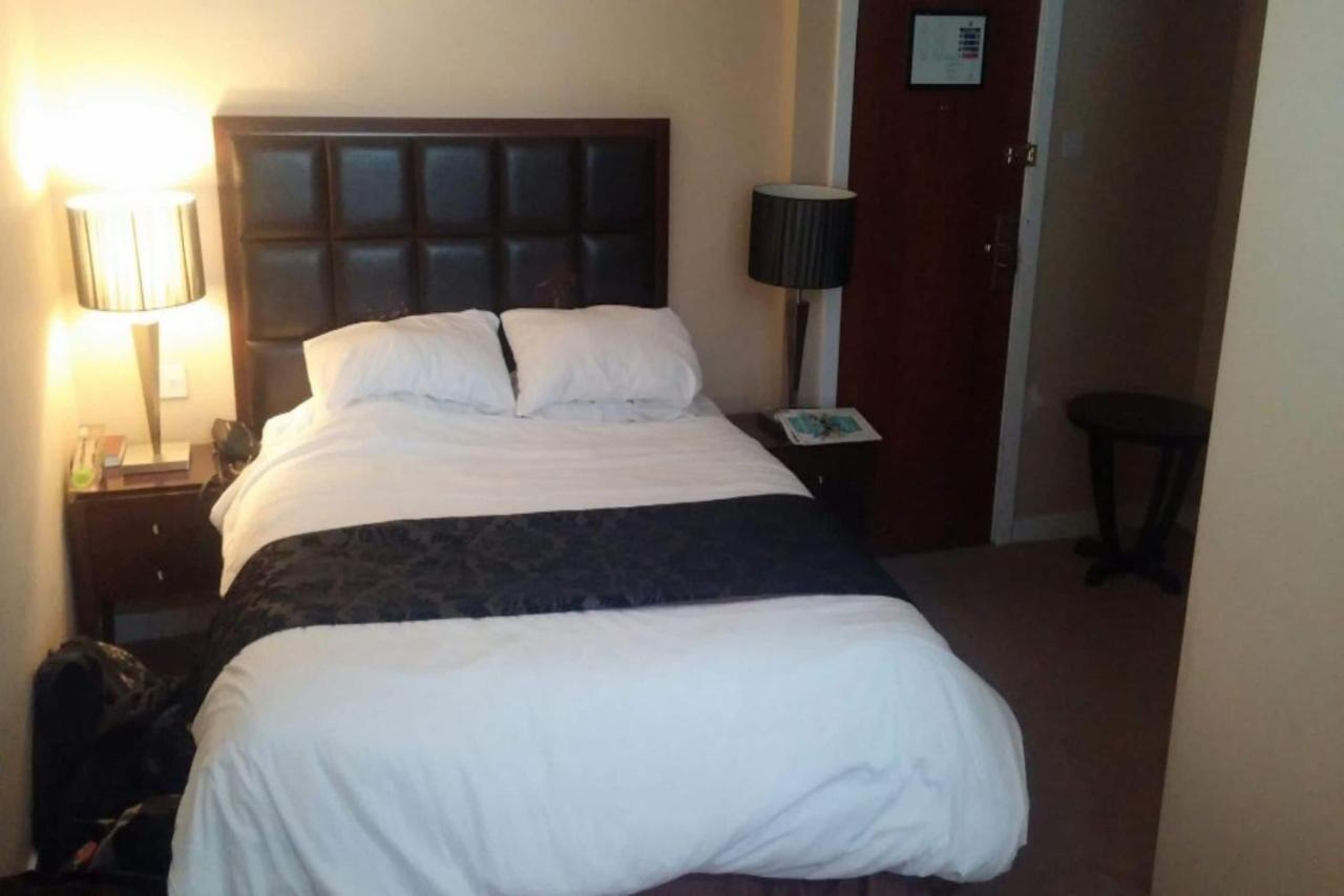 Oyo Clayton Lodge Newcastle-under-Lyme Ngoại thất bức ảnh