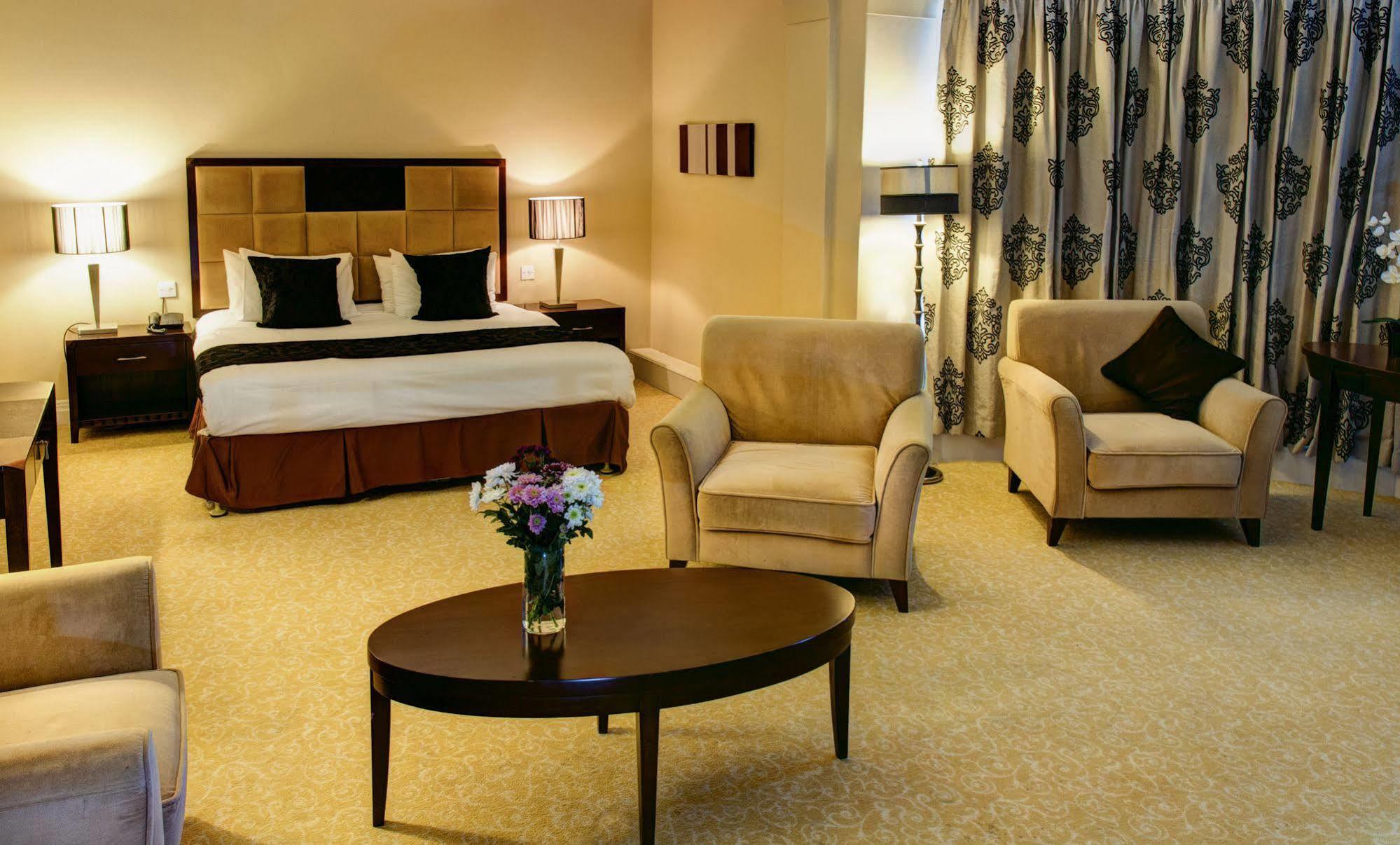 Oyo Clayton Lodge Newcastle-under-Lyme Ngoại thất bức ảnh