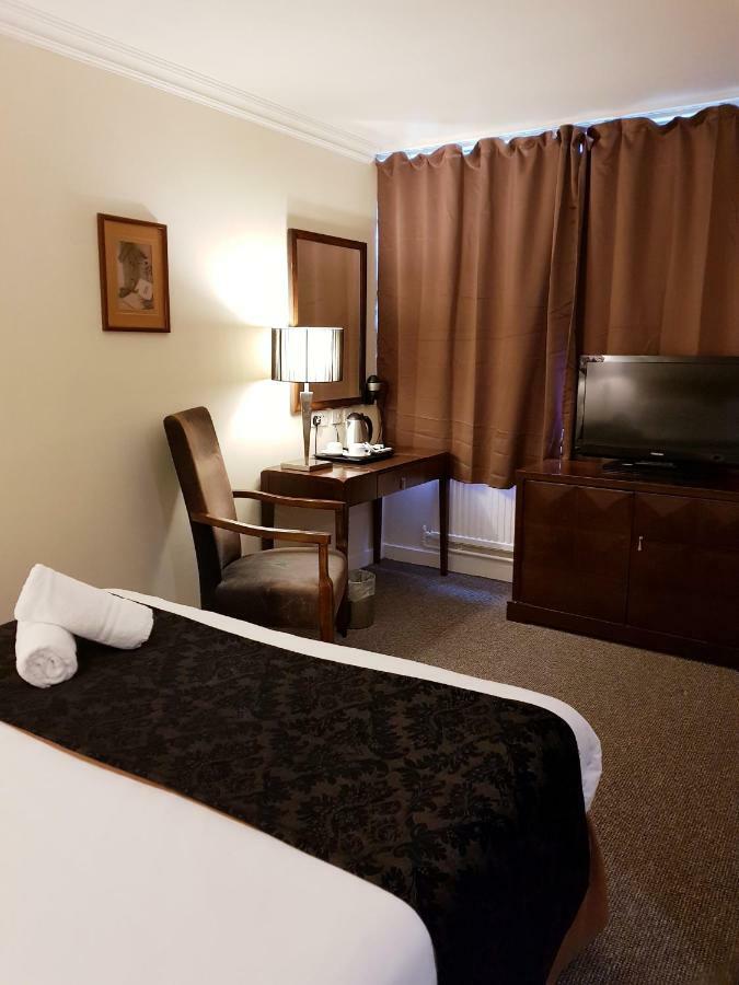 Oyo Clayton Lodge Newcastle-under-Lyme Ngoại thất bức ảnh